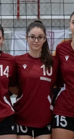 player-img